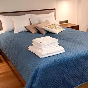 https://falcon-apartments-center-2.warsawhotelspoland.com
